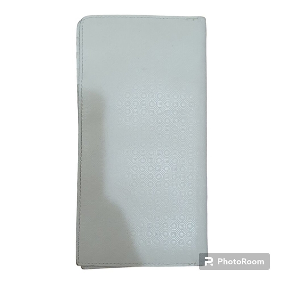 Salvatore Ferragamo Long Bill Compartment Leather Used Auth IY-660440 - Picture 3 of 12